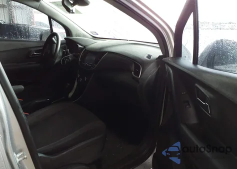 2017 Chevrolet Trax Ls from USA, damaged, VIN 3GNCJKSB1HL286371